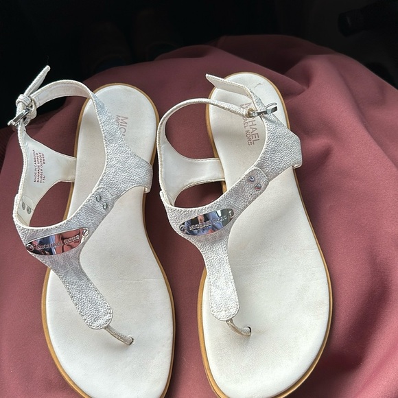 MICHAEL Michael Kors Shoes - Womens Michael Kors Thong Sandals​